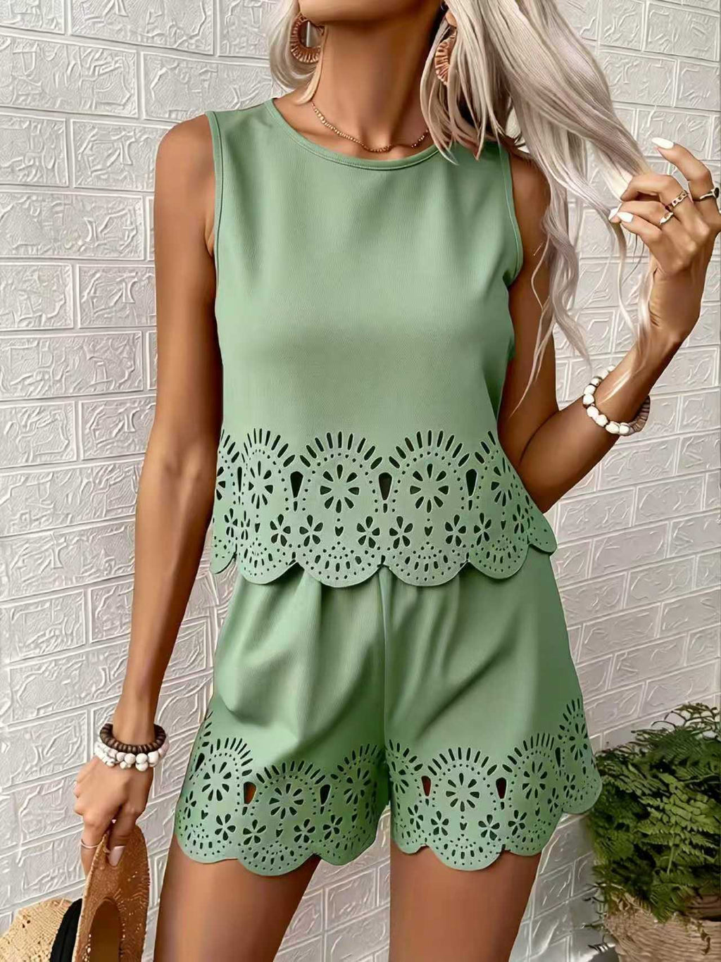 European & American Elegant Hollow Out Floral Print Women's Set