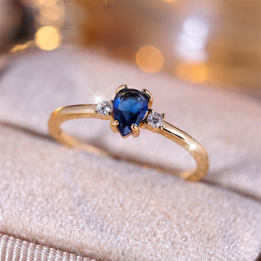 Drop-shaped Minimalist Unique Ring | Blue Gemstone