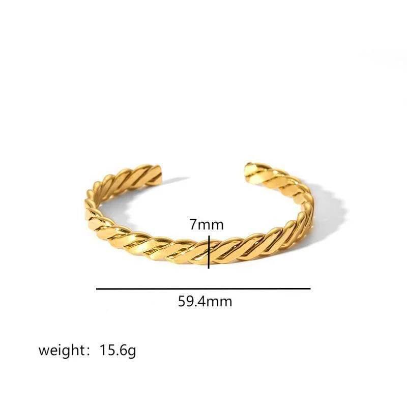 Titanium Steel Star Buckle Bracelet – INS Style - ZA-Zola