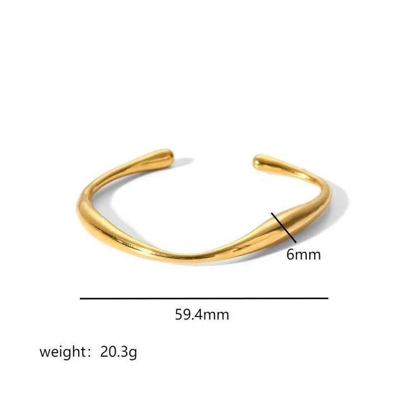 Titanium Steel Star Buckle Bracelet – INS Style - ZA-Zola