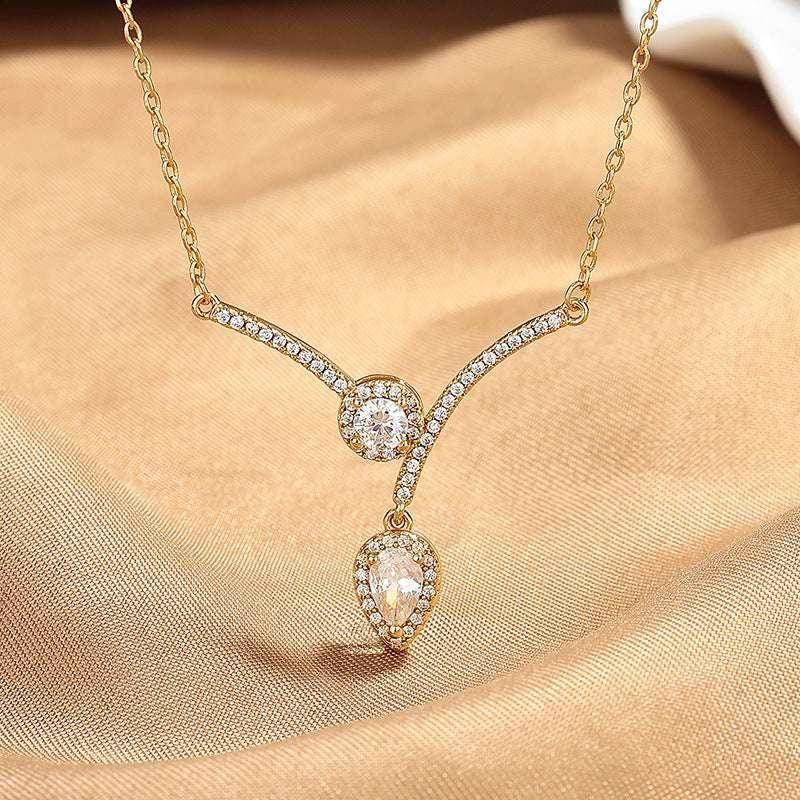 Elegant V-Shaped Zircon Water Drop Necklace - ZA-Zola
