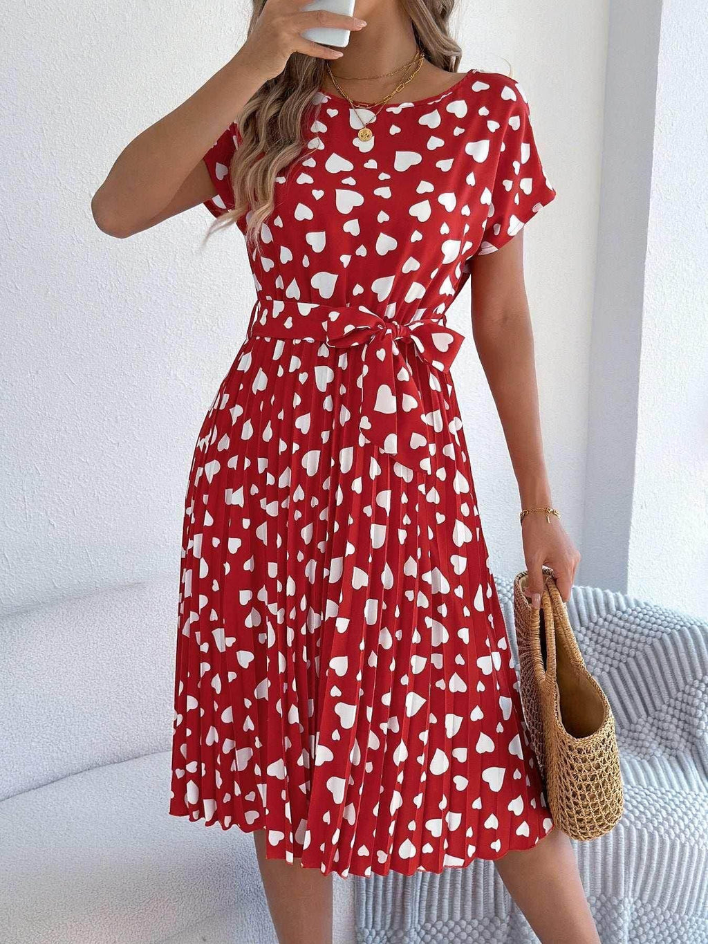 Pleated Heart Print Casual Dress – Mid Length - ZA-Zola