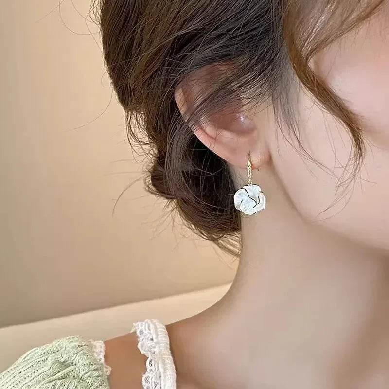 Camellia Flower Drop Earrings – Summer Luxury Style - ZA-Zola