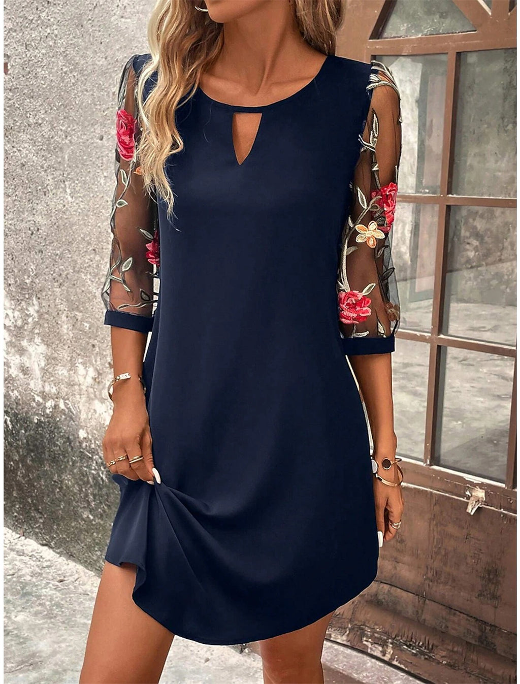 Round Neck Lace Three Quarter Sleeve Waist Tight Dress – A-Line Splicing Midi