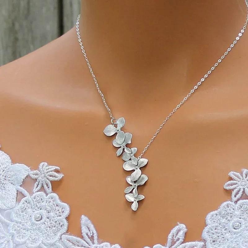 Silver Petal Necklace & Earrings Set for Women - ZA-Zola