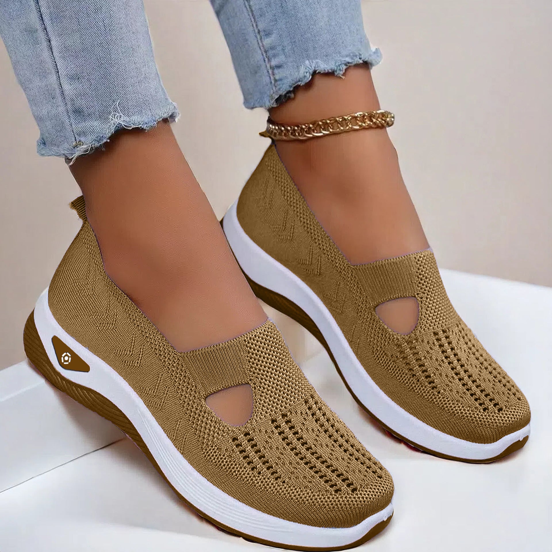 Women’s Mesh Flats Breathable Slip On Casual Comfort Shoes